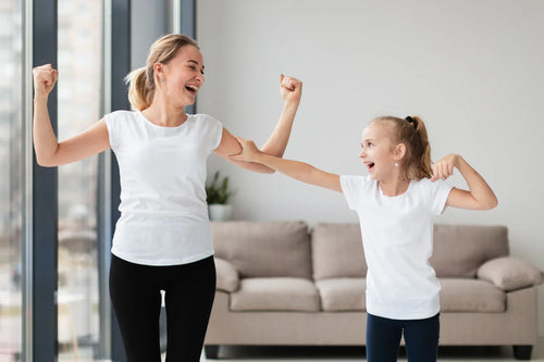 How to Choose Mommy and Me Outfits That Actually Work for Cooler Temps