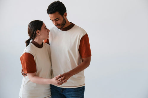 Story-Driven Couple Shirts: Subtle Matching Through Shared Motifs