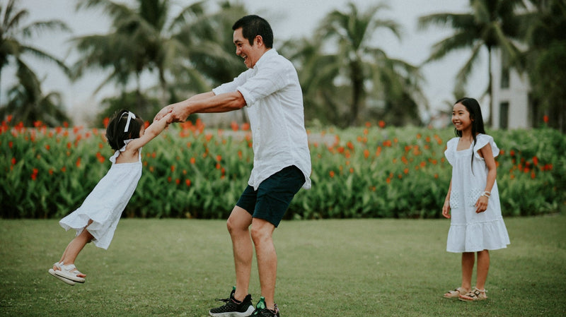 When Matching Shirts Turn Into Family Holiday Traditions