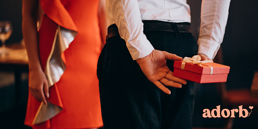 Las mejores ideas de regalos de aniversario de bodas para celebrar tu amor