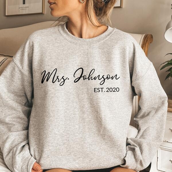 Mrs. Personalized Top