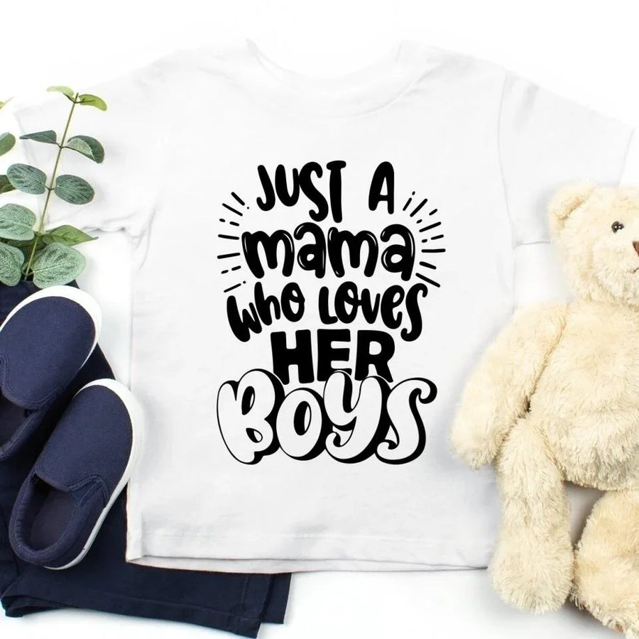 Camiseta de mamá que ama a sus hijos 