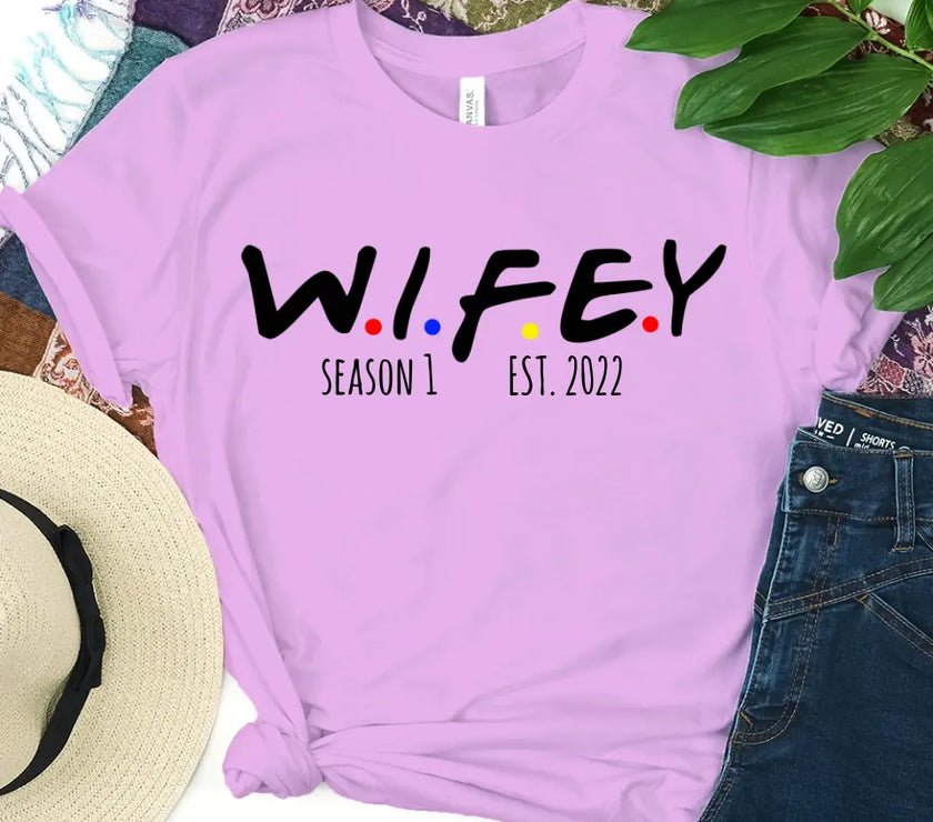 Wifey and Hubby Serie Friends Seasons Est T-shirt