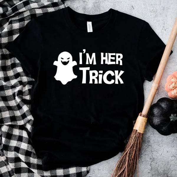 Camisetas de Halloween para parejas: "Él pide dulces" y "ella pide dulces"