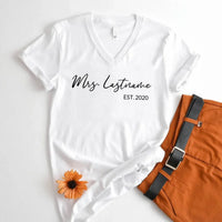v-neck t-shirt white