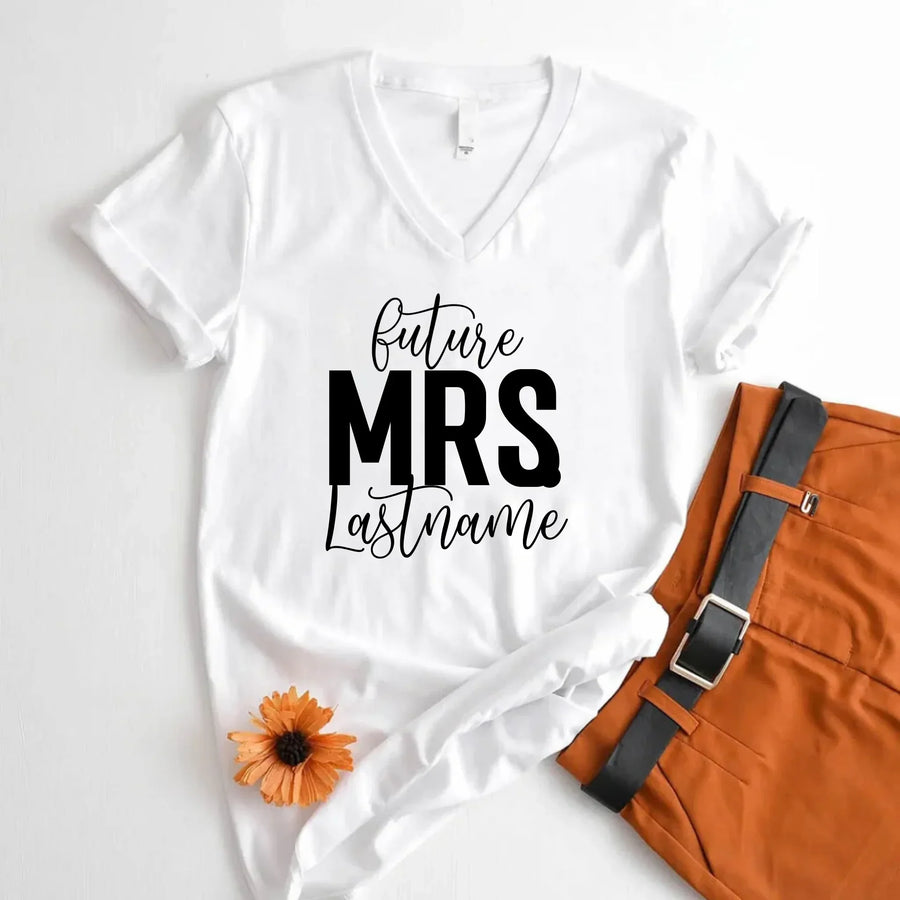 v-neck t-shirt white