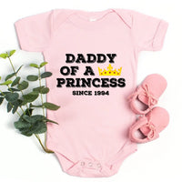 Camiseta "Papá de una princesa, hija de un rey"