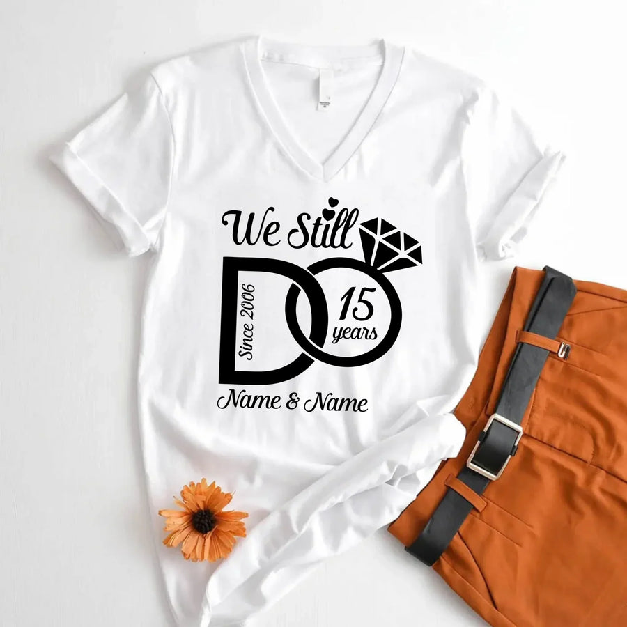 v-neck t-shirt white
