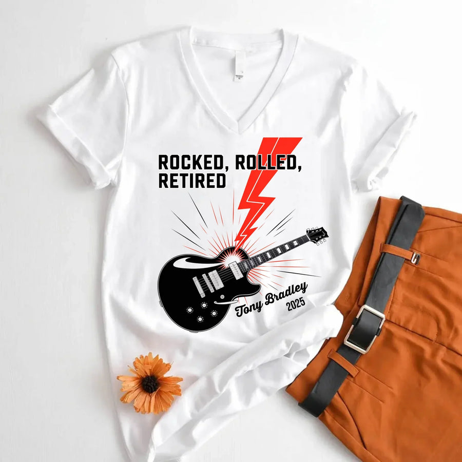 v-neck t-shirt white