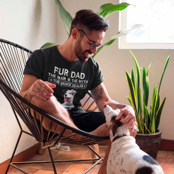 Camiseta "El hombre, el mito, el vendedor de snacks para papá perro"