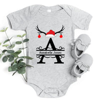 Camiseta navideña personalizada con inicial