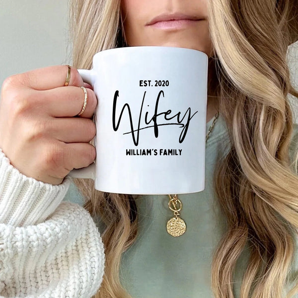 11oz white model mockup