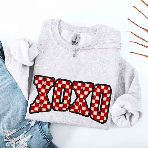 XOXO Checkered Valentine Sweatshirt – Furry Printed Sweater