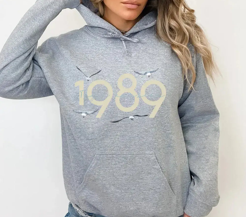 1989 Tay's Hoodies