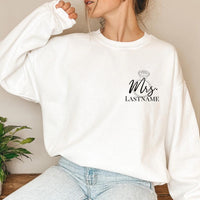 Custom Mrs Crewneck with Ring Shirts – Personalized Bride Gift for Wedding Tees