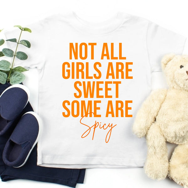 No todas las chicas son dulces, algunas son picantes. Camiseta familiar de Acción de Gracias.